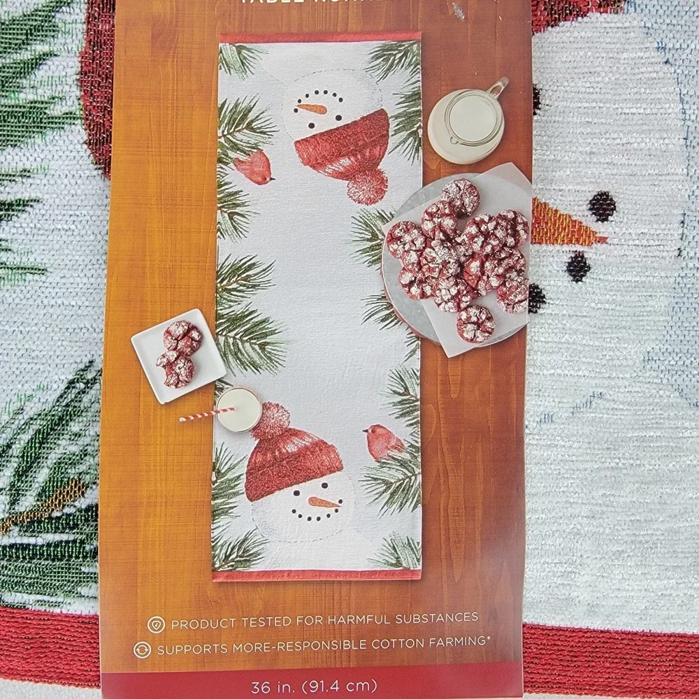 Snowman Table Runner Tapestry Christmas Holiday Pine Decor Festive 36 Inch NEW